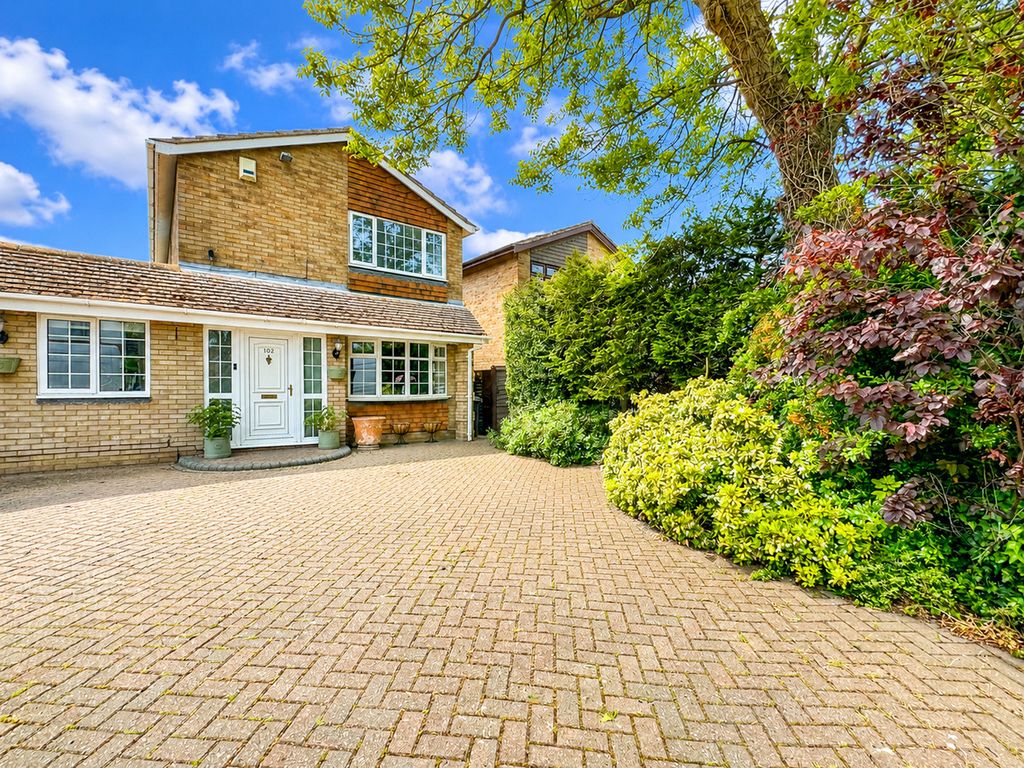 Property photo 1 of 25