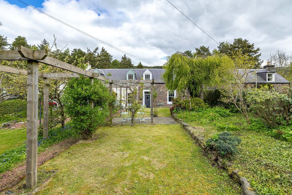 Additional image 18 of 2 bed cottage for saleTomain Cottage, 14 Cotland Place, Stow, Galashiels TD1