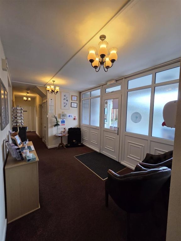 Property photo 2 of 12 Pic 7.Jpg
