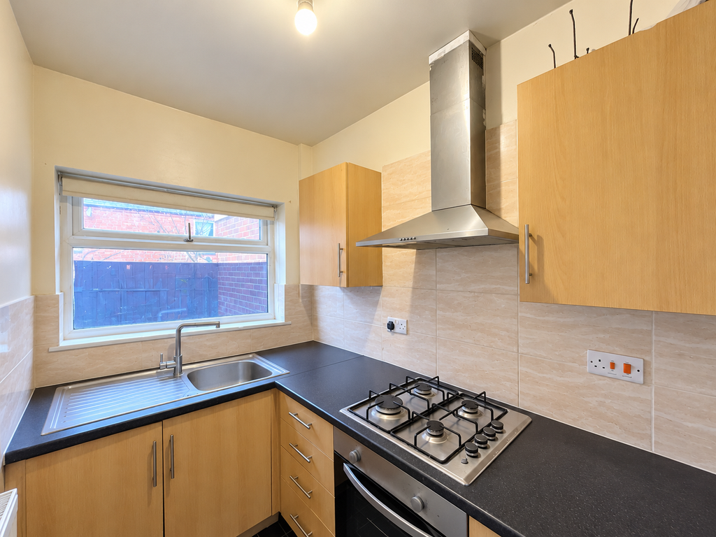 Property photo 2 of 14 8F6E9Deb-9851-4096-94C0-Fa315Fa028F9