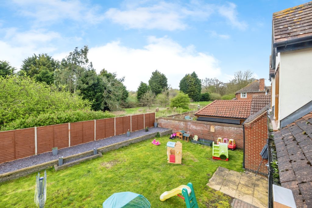 Property photo 3 of 22