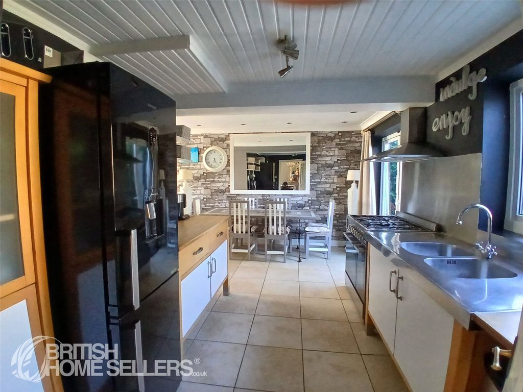 Property photo 3 of 23 Picture No. 64