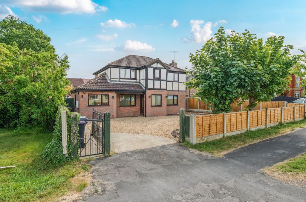 Property photo 1 of 26 1279956-38-68271F3ee7B73-Arw