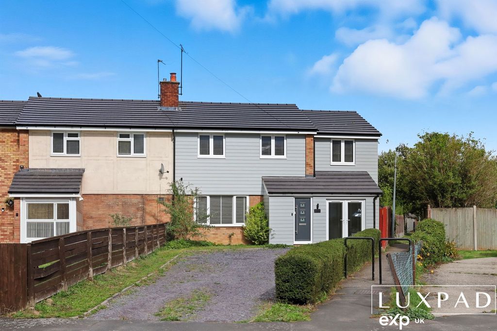 Property photo 1 of 26