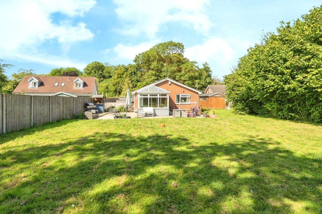 Property photo 2 of 13 Picture No. 01