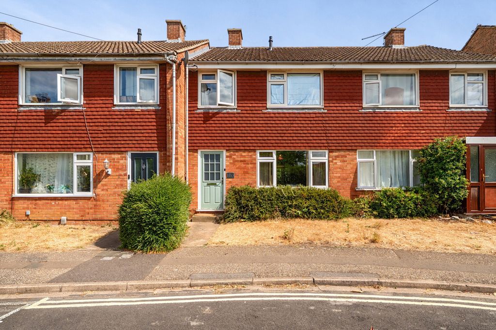 Property photo 1 of 18 External