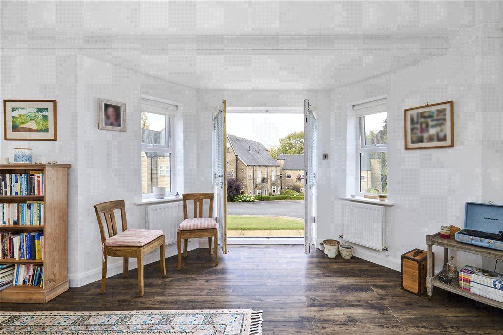 Property photo 2 of 14 French Doors