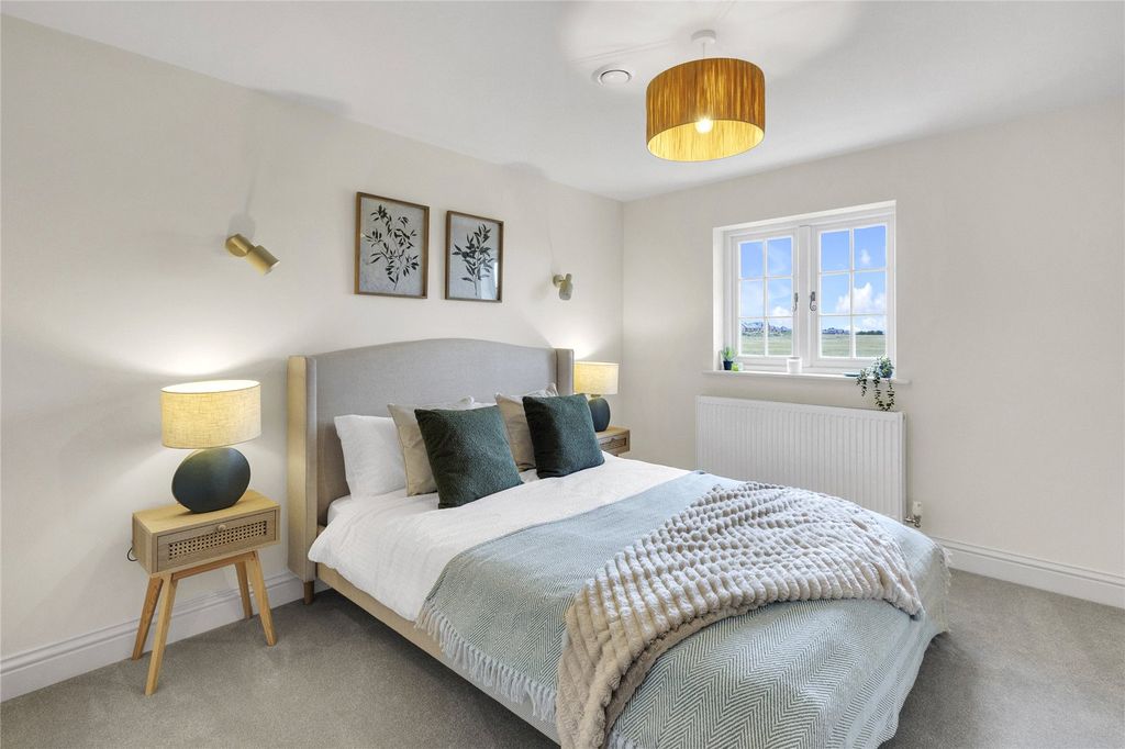 Property photo 3 of 56 Picture No. 23