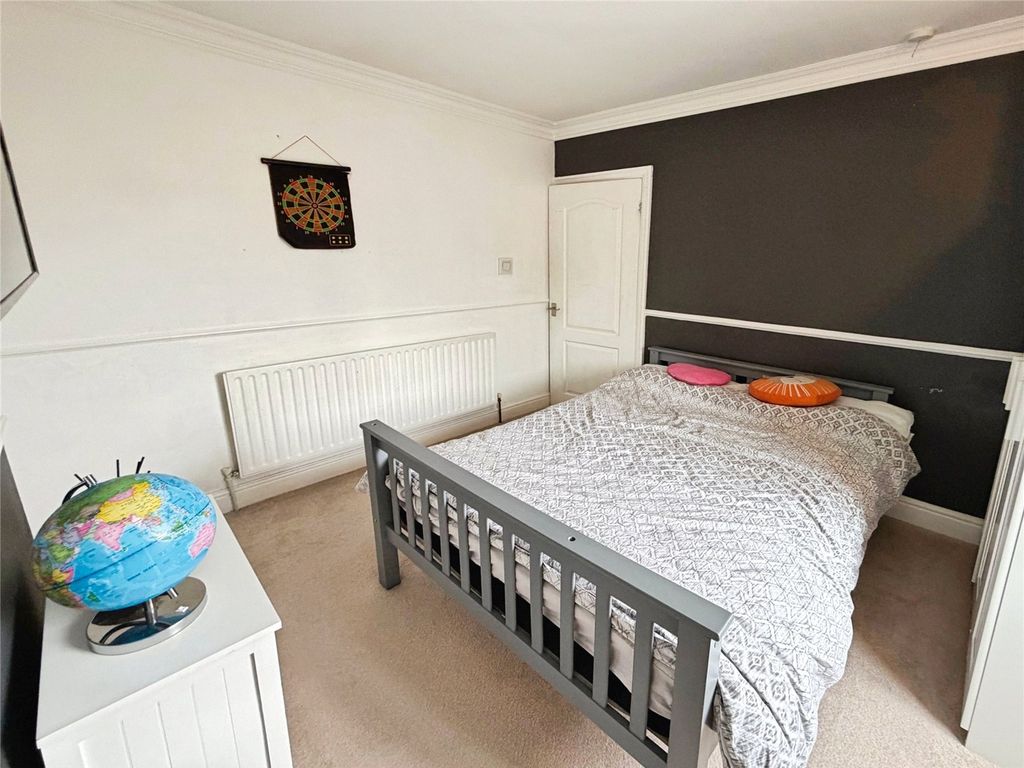 Property photo 3 of 9 Picture No. 05