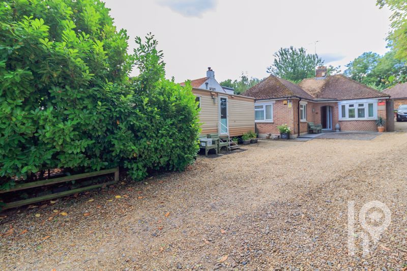 Property photo 1 of 15 Photo 14