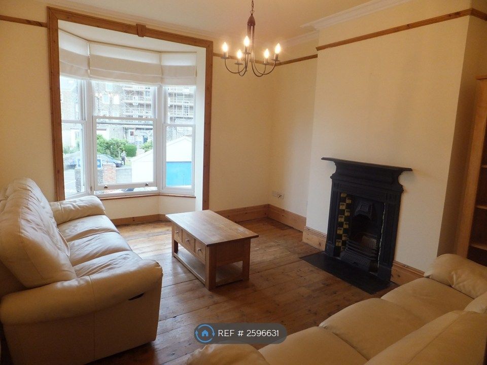 Property photo 1 of 4