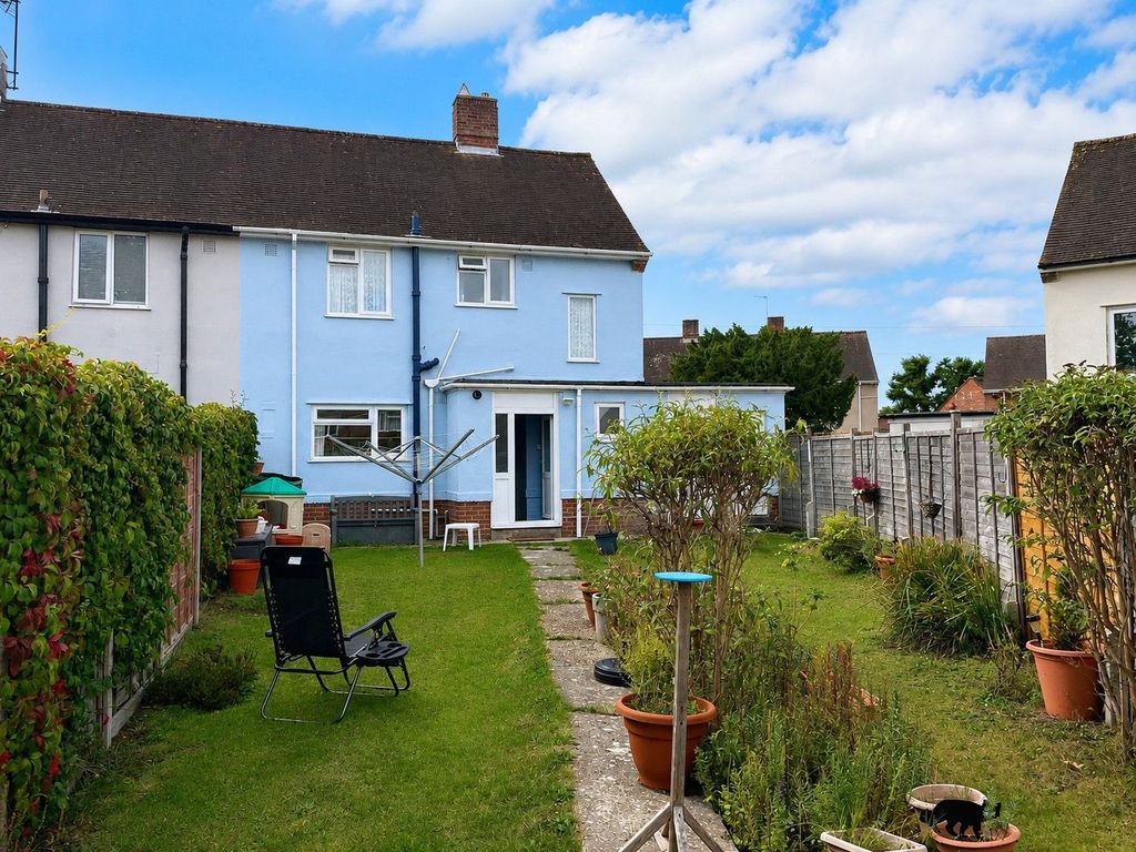 Property photo 3 of 11