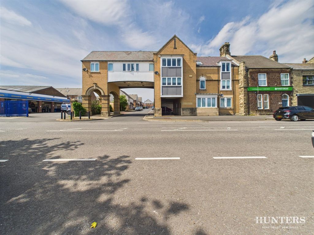 Property photo 1 of 14 Cam03792G0-Pr0269-Still013.Jpg