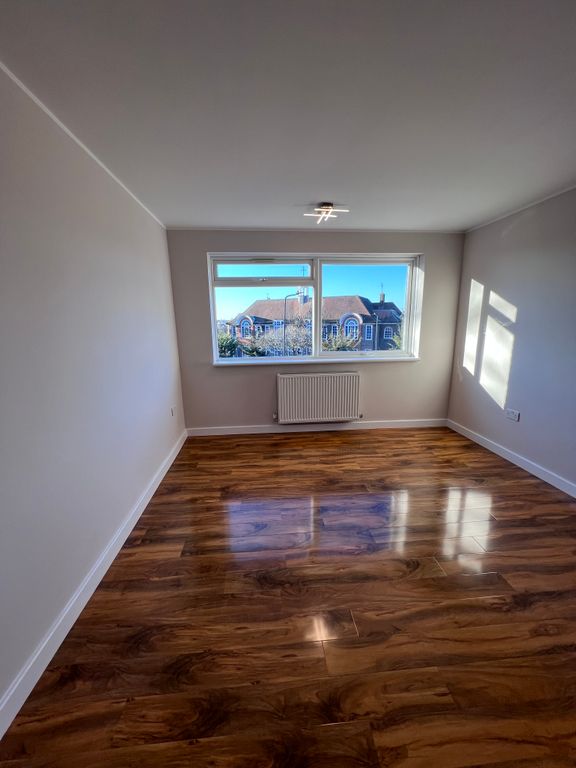 Property photo 2 of 18 Property