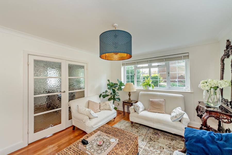 Property photo 3 of 9