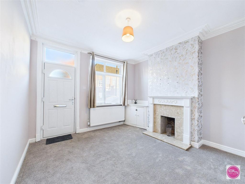 Property photo 2 of 23 Vaughan Street, Coalville (1).Jpg