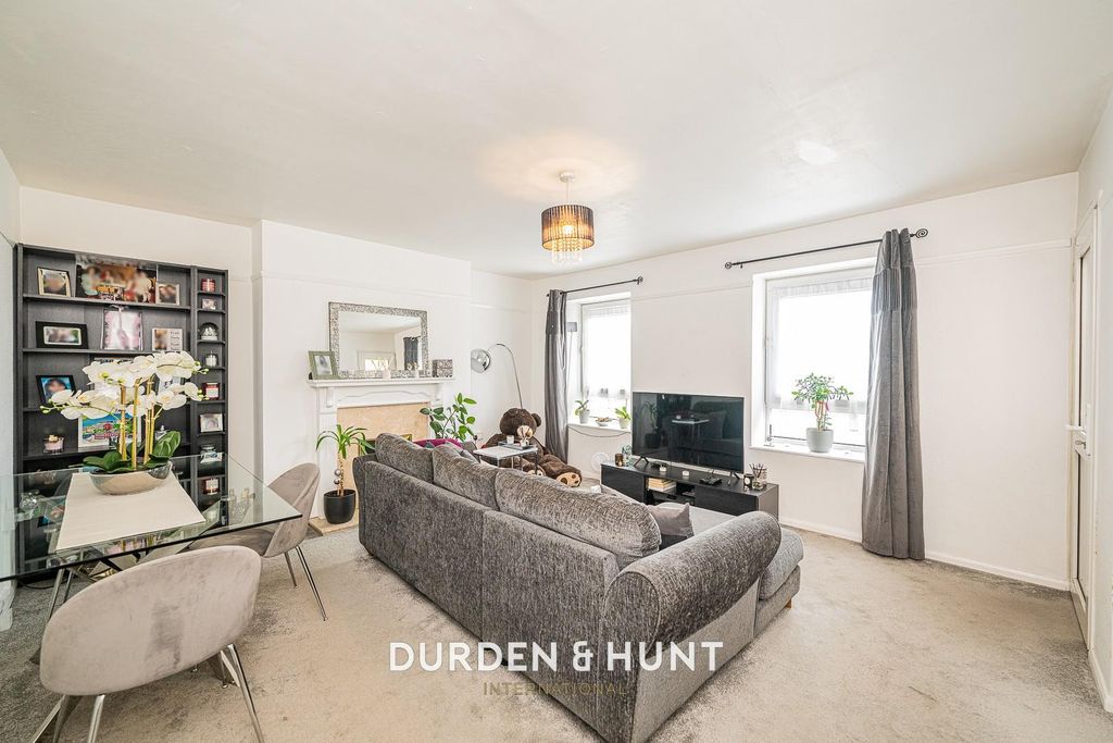 Property photo 2 of 12 Aragon-10.Jpg