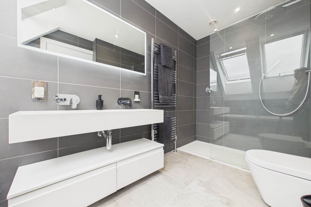 Additional image 28 of 5 bed detached house for saleClyde Street, Carluke ML8