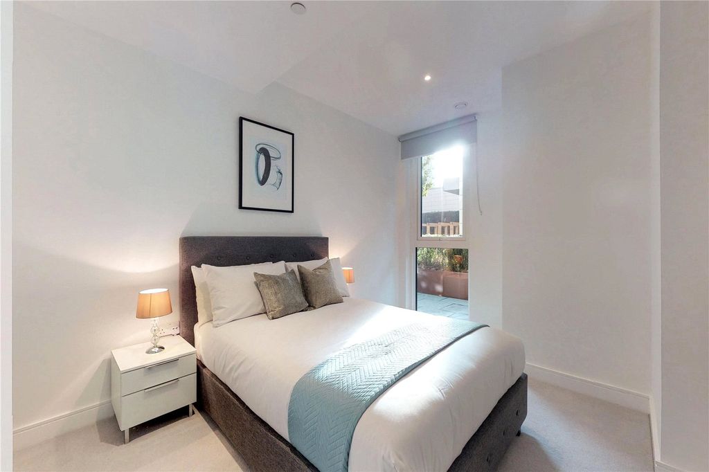 Property photo 3 of 10 Picture No. 06