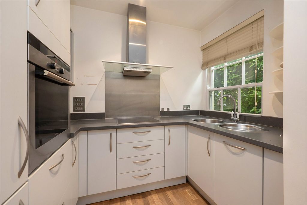 Property photo 3 of 14 Picture No. 09