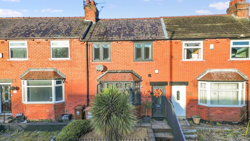Property photo 1 of 42