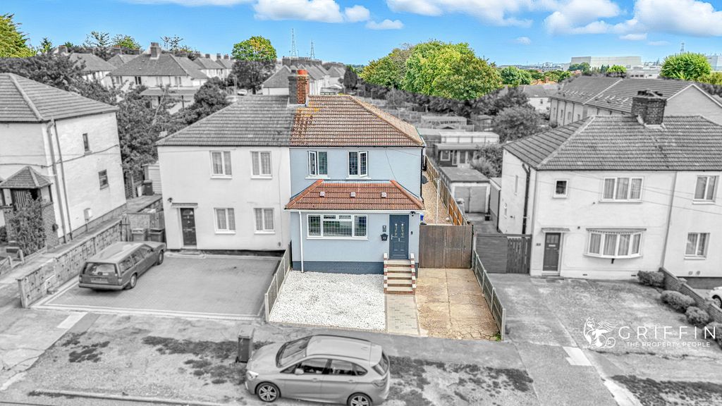 Property photo 1 of 31 1Dji202508141333510012d
