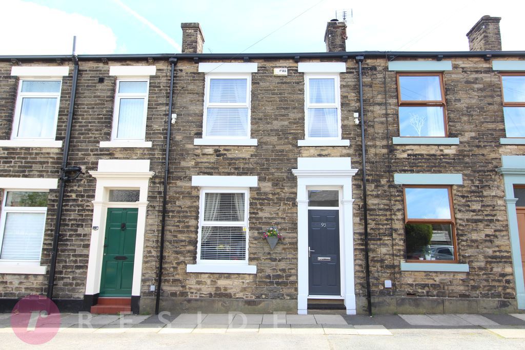 Property photo 1 of 13 House