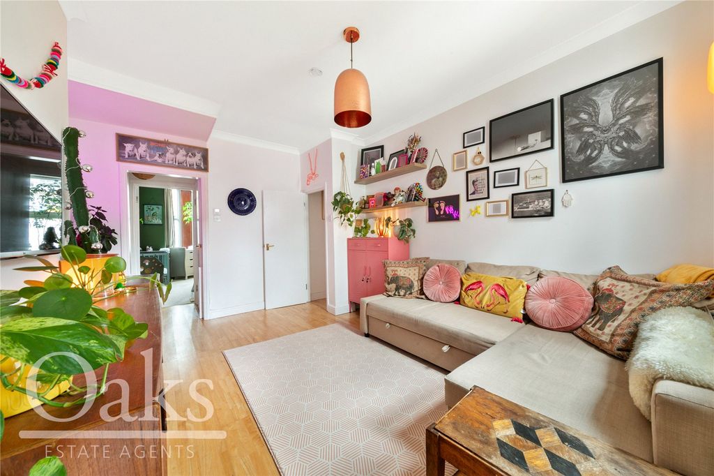 Property photo 2 of 8 Picture No. 04