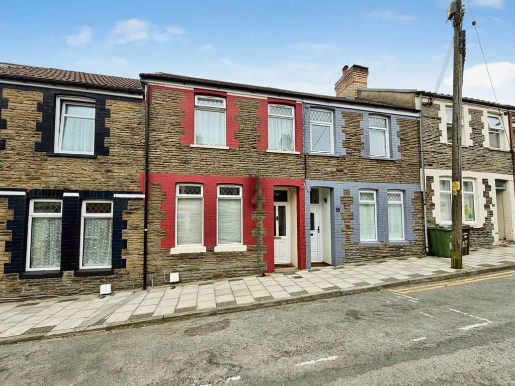 Property photo 2 of 14