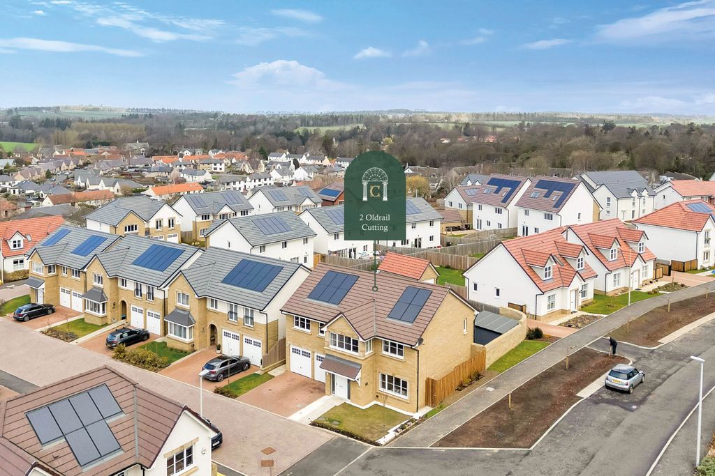 Property photo 1 of 27