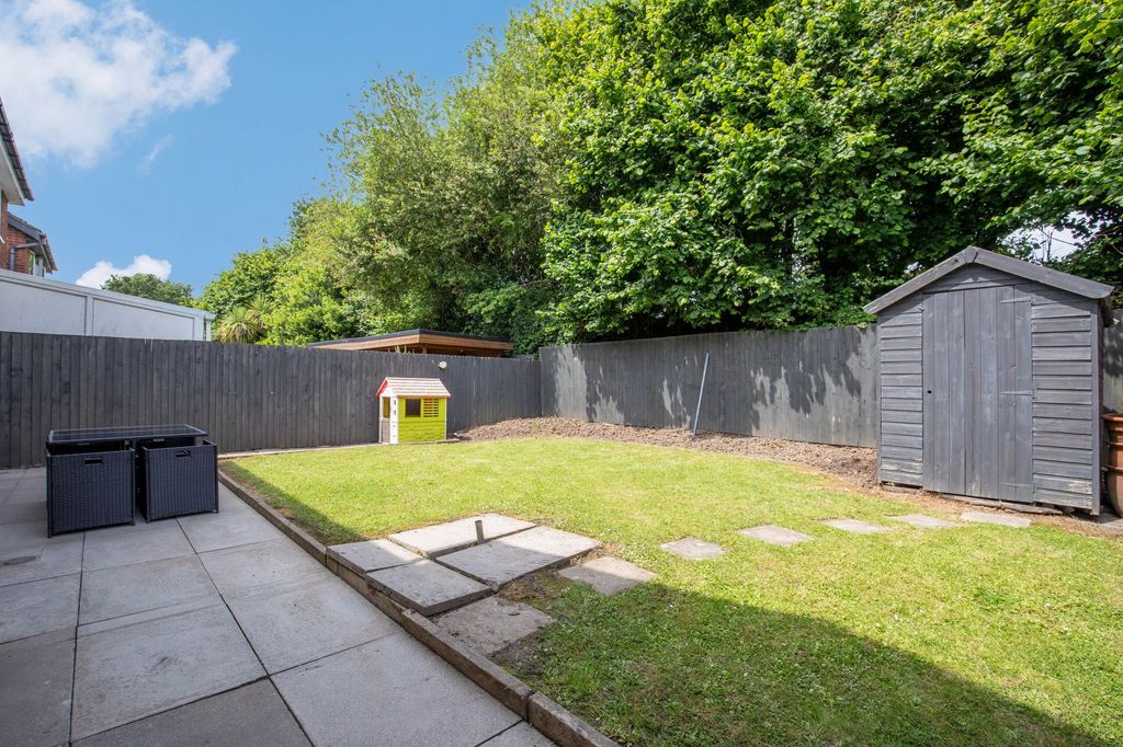Property photo 3 of 34