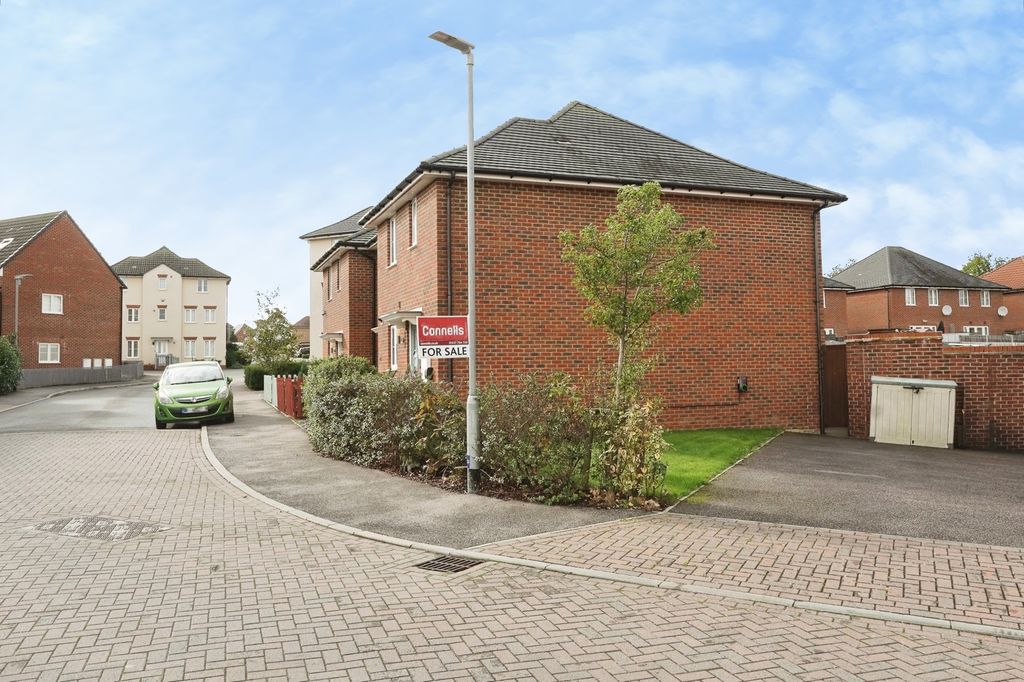 Property photo 2 of 12 Pbox-Img.Jpg