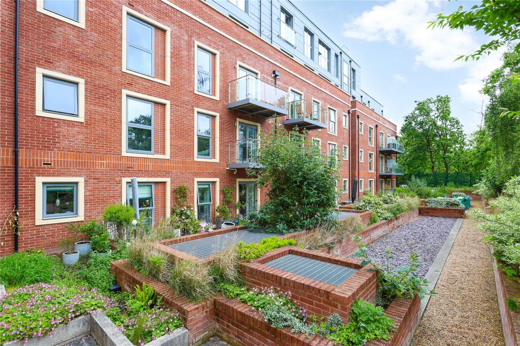 Property photo 1 of 11 Picture No. 01