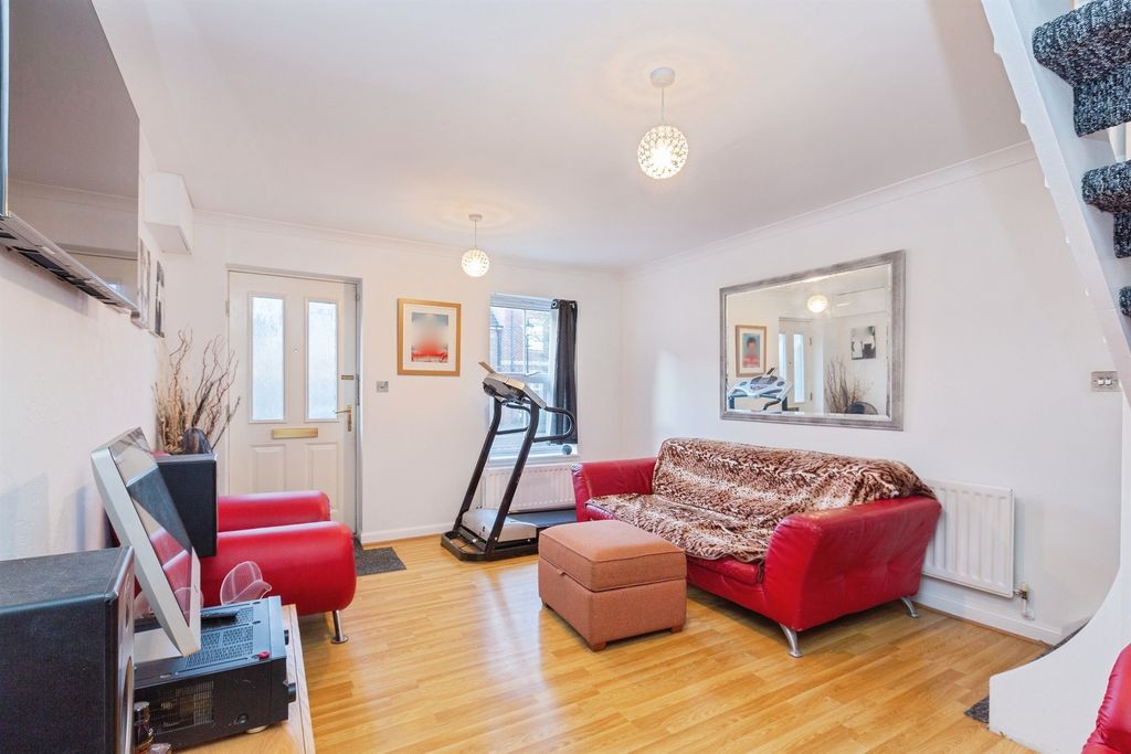 Property photo 2 of 15