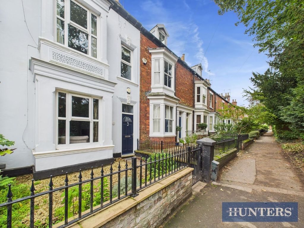 Property photo 1 of 23 Front Alt