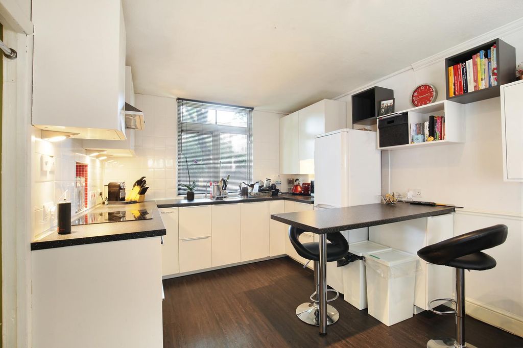 Property photo 1 of 11 1