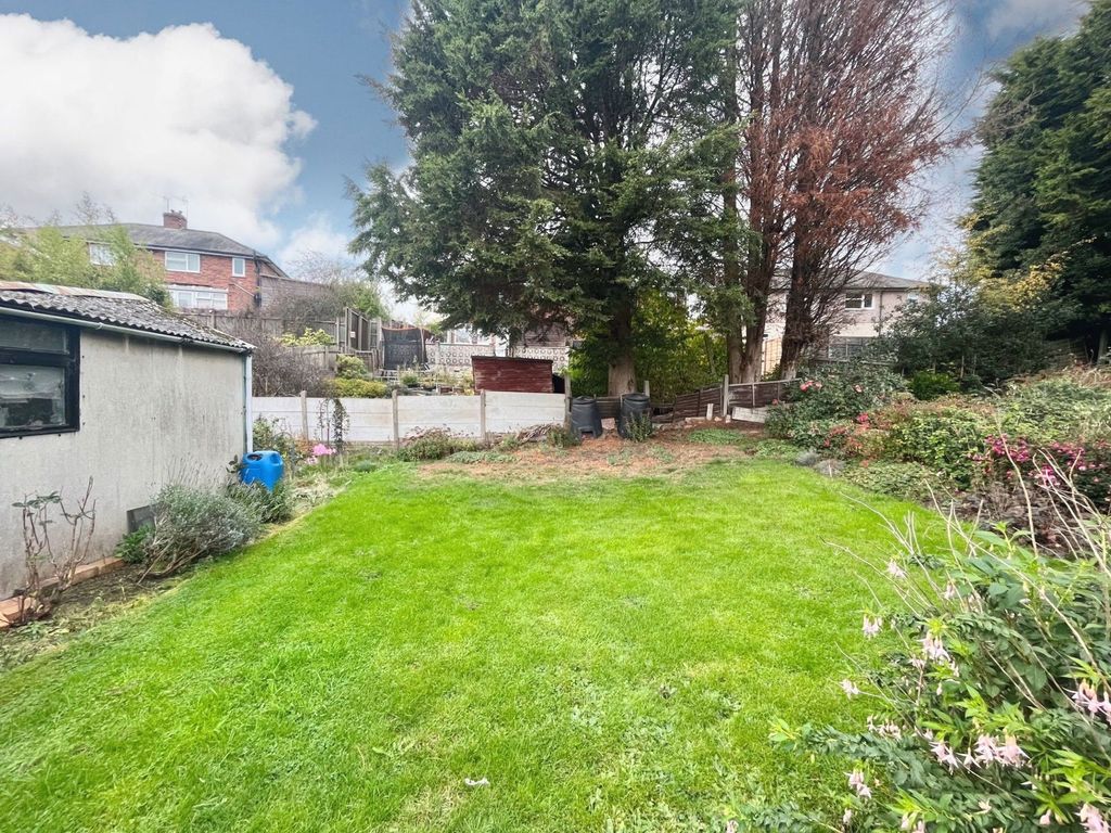 Property photo 3 of 24