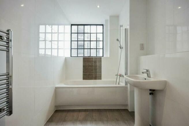 Property photo 3 of 4 5003282