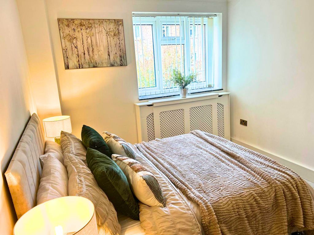 Property photo 3 of 3