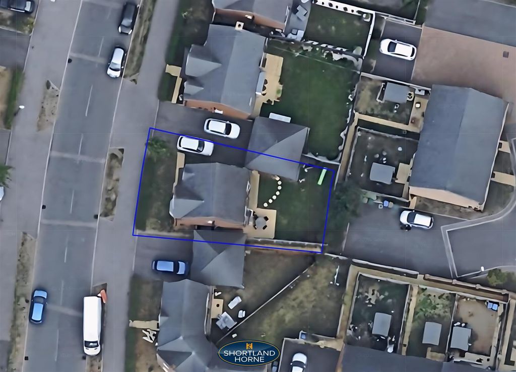 Property photo 2 of 21 Boundary