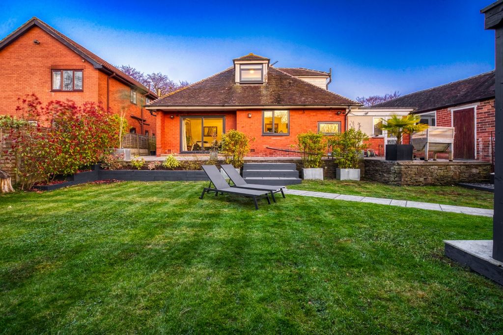 Property photo 2 of 51 4014856
