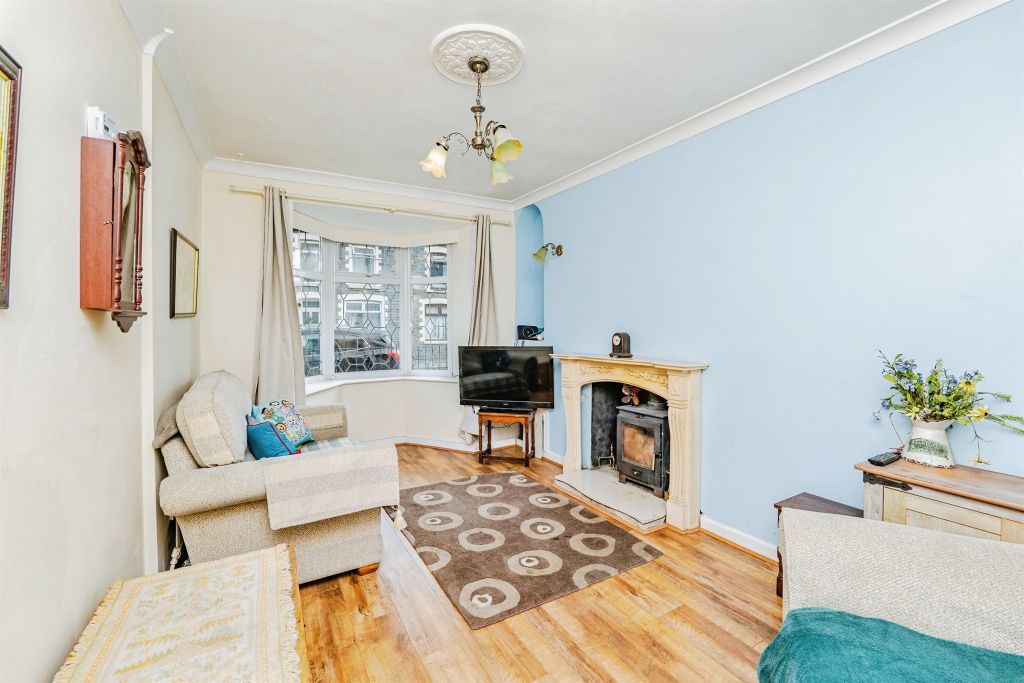 Property photo 3 of 23