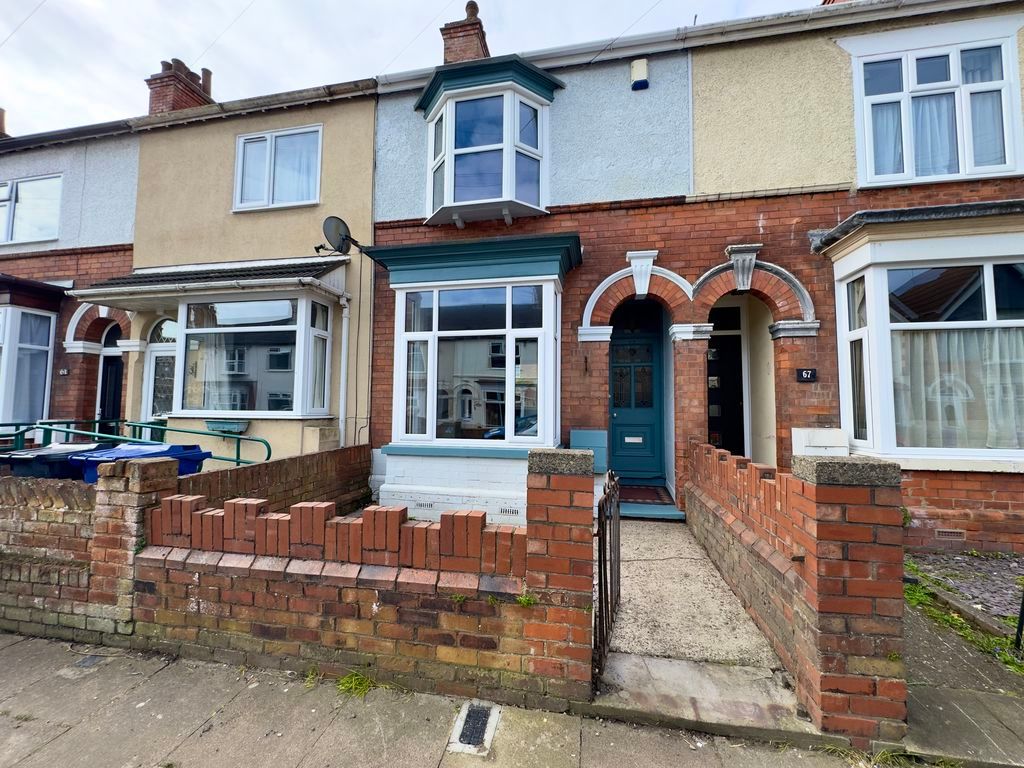 Property photo 1 of 13 Front