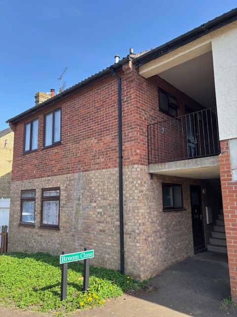Property photo 1 of 6