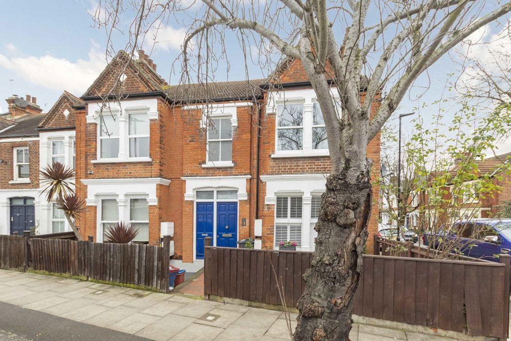 Property photo 1 of 7