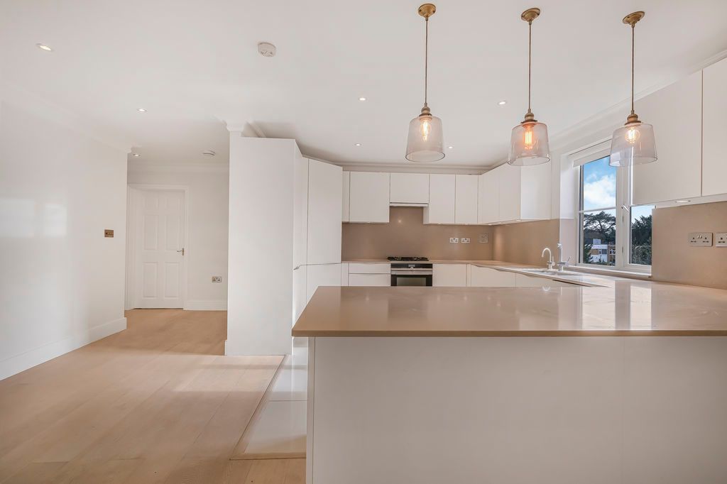 Additional image 5 of 3 bed flat for saleEastwick Lodge, Village Road, Enfield EN1