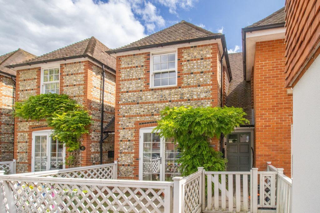 Property photo 1 of 13 Img_9152