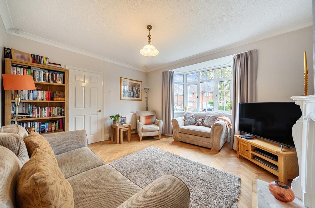 Property photo 3 of 21 1377247-15-6911E8Afd602B.Jpg