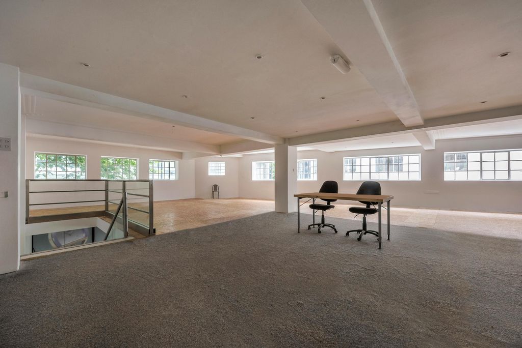 Property photo 1 of 13 Office 2.Jpg