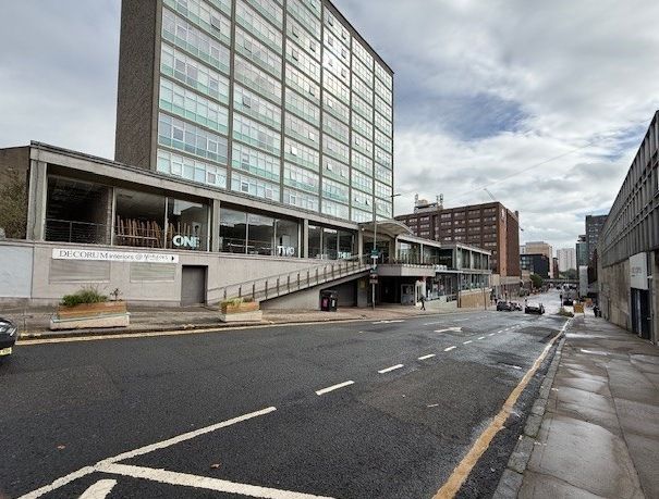 Property photo 1 of 9 134 Renfrew St Glasgow G3 6st